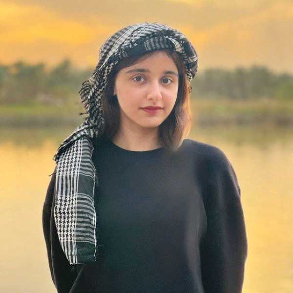 بیوگرافی سارا عقابی